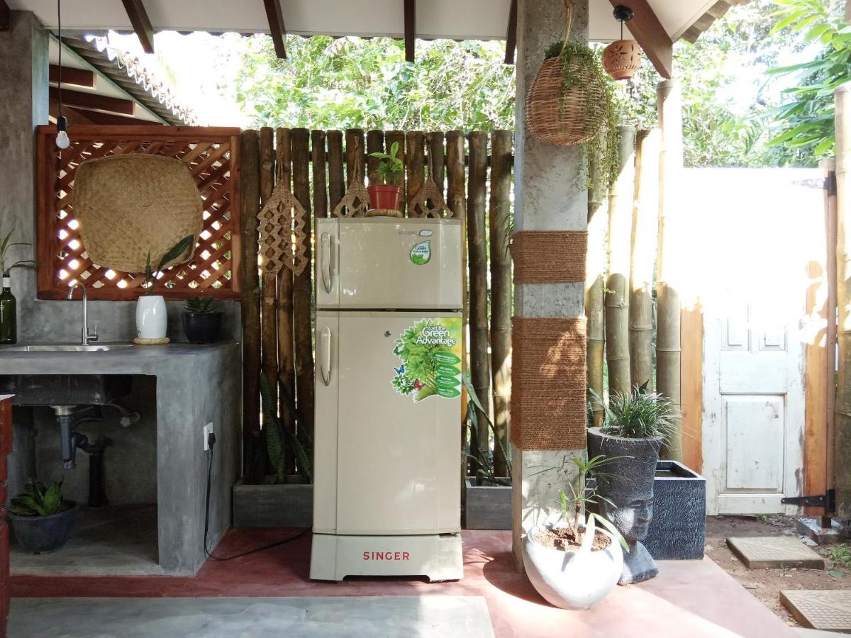 Sand Dollar House, Hiriketiya 디크웰라 외부 사진